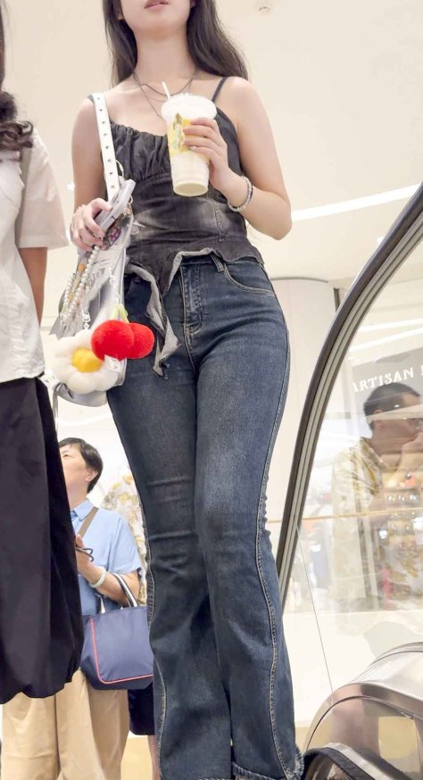 国庆献礼牛仔紧绷翘臀,前凸显变形记(积分225)