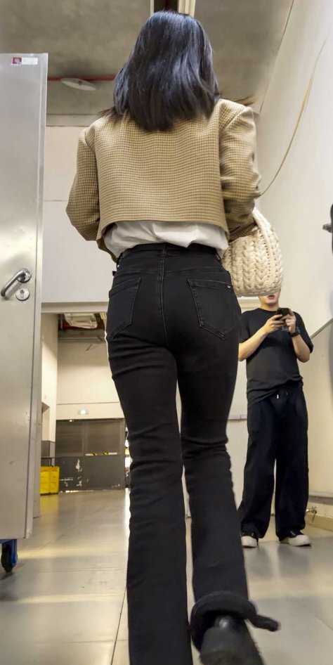 蜜桃巨臀被勒发亮（积分45）