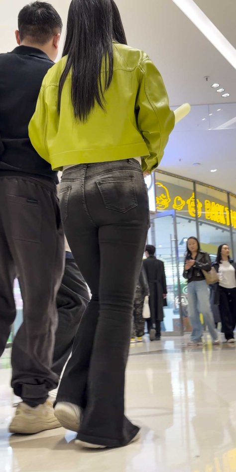 牛仔超会扭动水蛇弹跳勾魂（积分45）