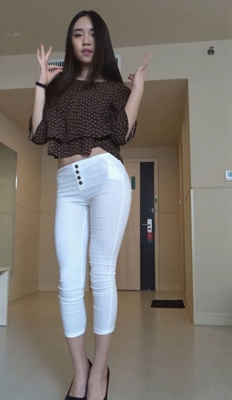 白色薄透紧身裤美女模拍[803M/MTS]