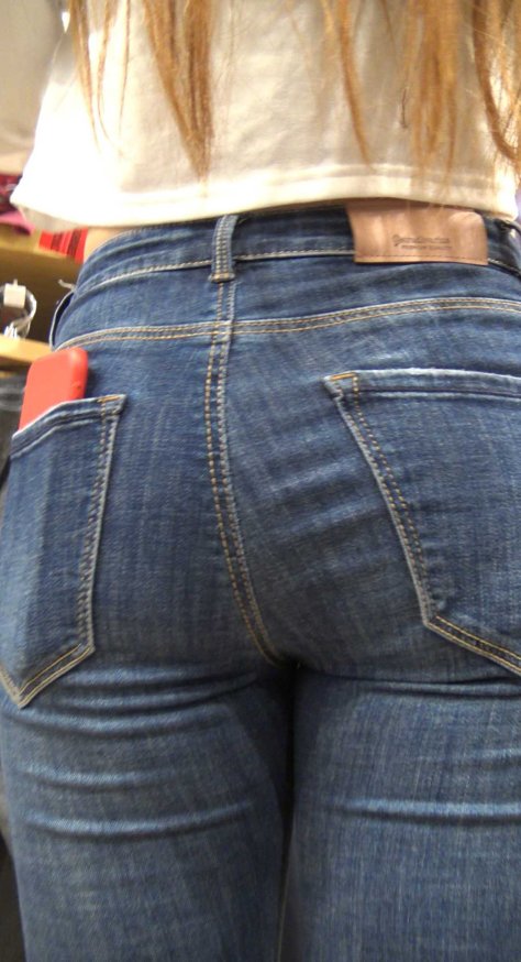 雅雅18岁青春无敌高跟牛仔裤饱满翘臀第二季(积分388)