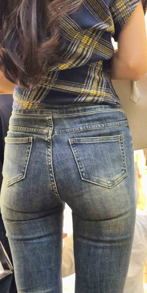 （积分68）紧身裤股间如此深有原因