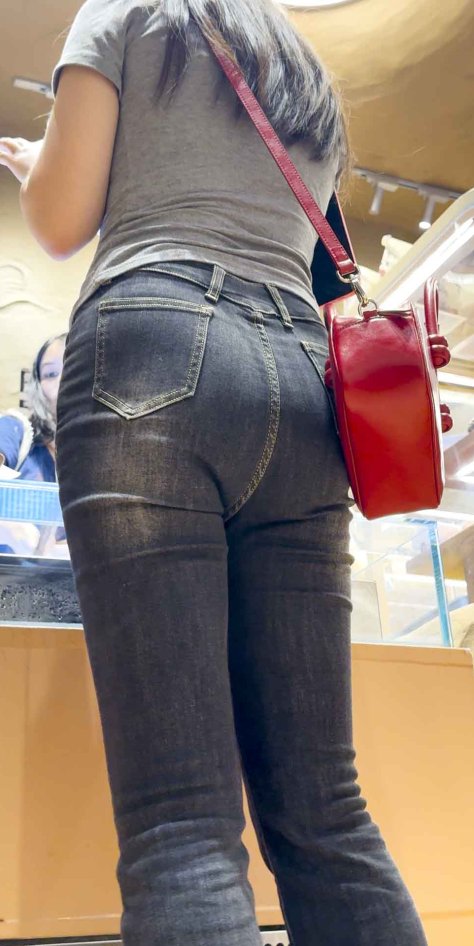 春节献礼蜜桃臀弹跳诱人，超会扭动勾魂（积分5777）