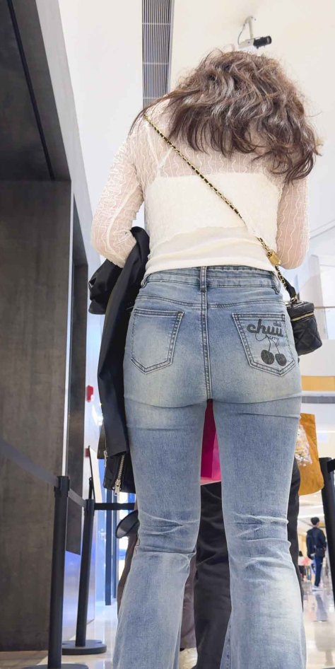 （积分65）五一献礼宽臀美女扭得欲火焚身