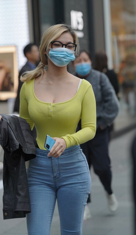 蜜桃紧牛美眉 [套图2.81G]