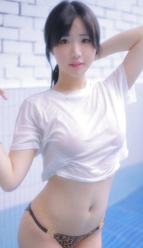 人见人爱的小美女【套图+视频蓝光4K视频 17G】