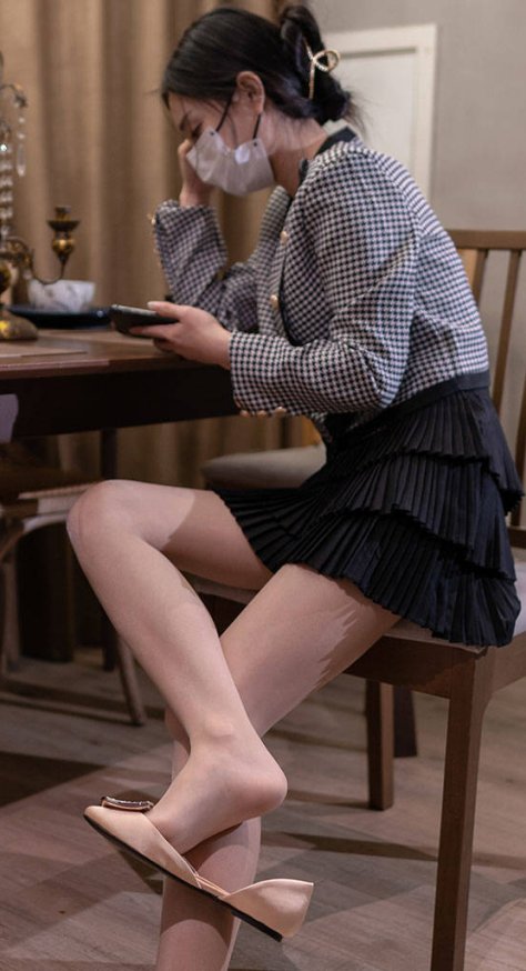 A120.一线裆无痕闪光袜