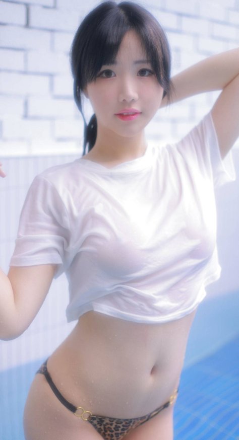 人见人爱的小美女【套图+视频蓝光4K视频 17G】